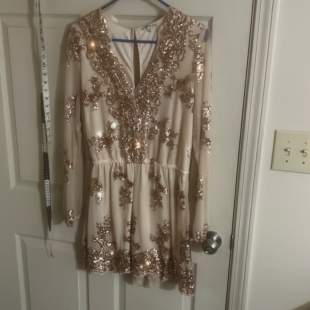Romper - Picture 2 of 2